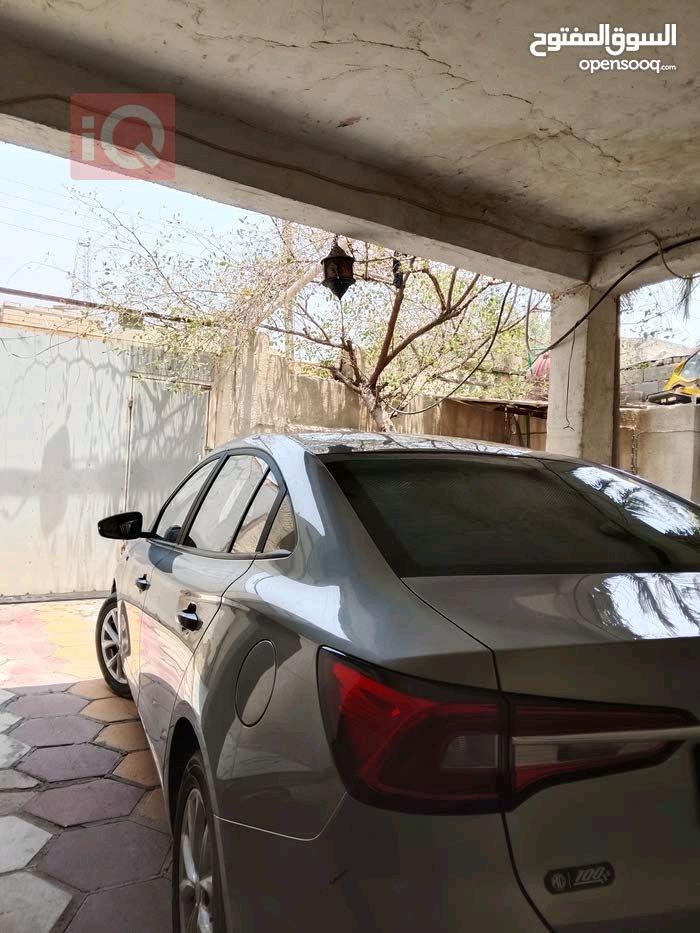 MG 5